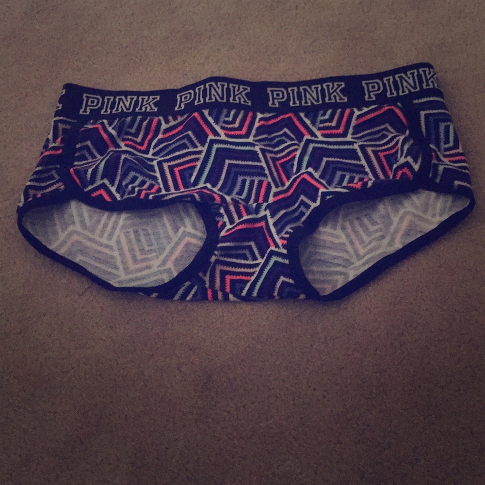 Pink low rise boyshort